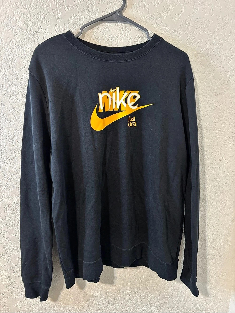 Nike Graphic Long Sleeve Shirt XL Like New